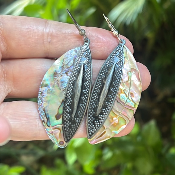 Vintage Abalone Shell Teardrop Earrings - Picture 8 of 16